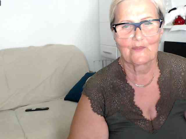 Selenna65 webcam