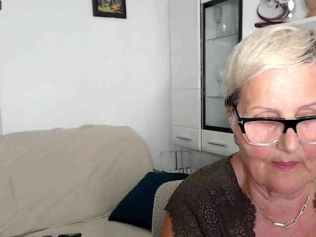 Selenna65 webcam