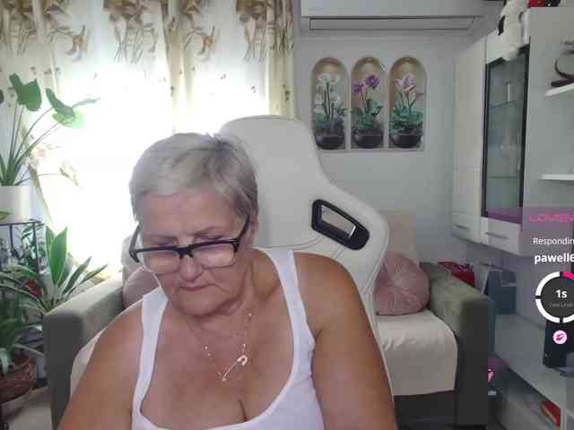 Selenna65 webcam