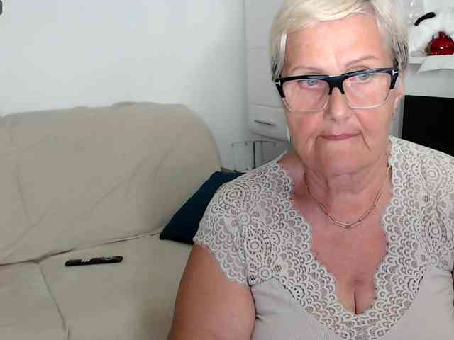 Selenna65 webcam