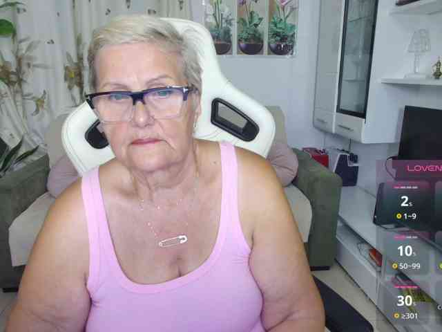 Selenna65's webcam live show