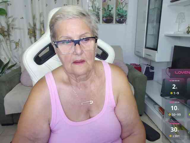 Selenna65