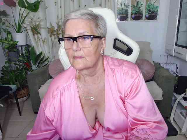 Selenna65 webcam