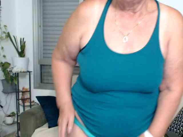 Selenna65 webcam