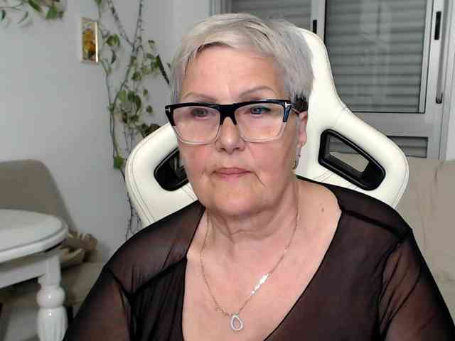 Selenna65 webcam