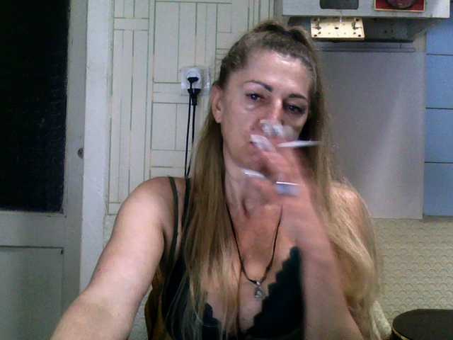 Tanuhka, en vivo ahora en BongaCams