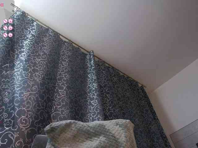 AnnyaRose webcam