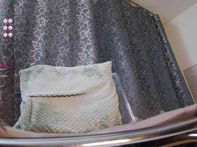 AnnyaRose webcam