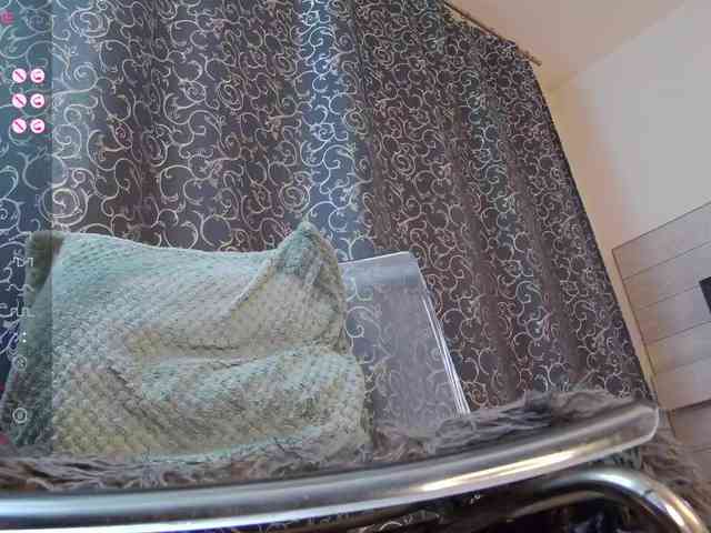 AnnyaRose webcam