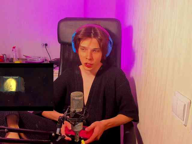 Fifty-fifty2 Sex Cam Show