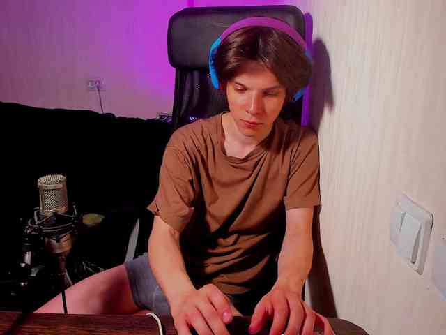 Fifty-fifty2 Sex Cam Show