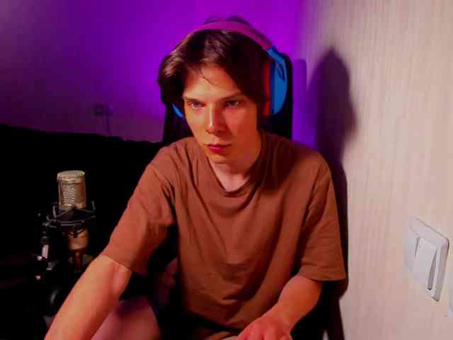 Fifty-fifty2 Sex Cam Show