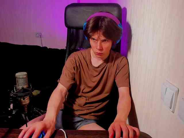 Fifty-fifty2 Sex Cam Show
