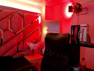 VictoriaStorm Porn Show