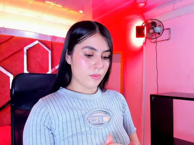 VictoriaStorm live cam on BongaCams