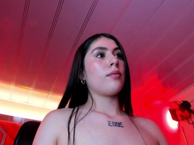 VictoriaStorm live cam on BongaCams