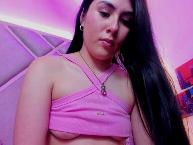 VictoriaStorm live cam on BongaCams