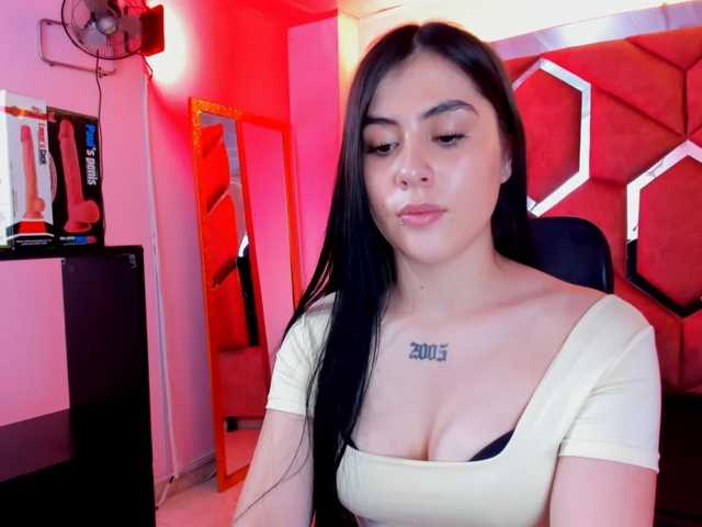 VictoriaStorm live cam on BongaCams