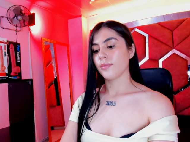 VictoriaStorm live cam on BongaCams