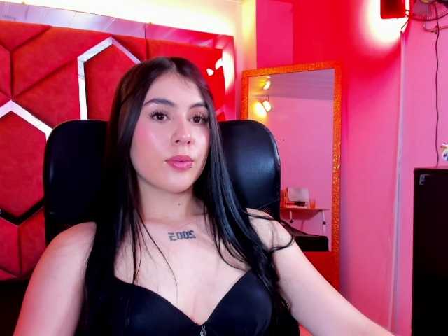 VictoriaStorm live cam on BongaCams