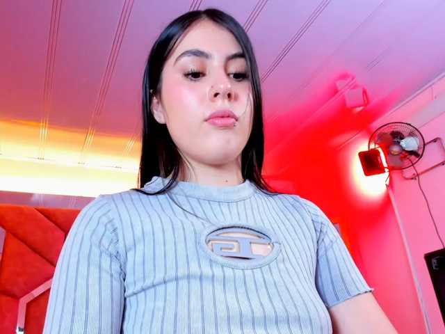 VictoriaStorm live cam on BongaCams