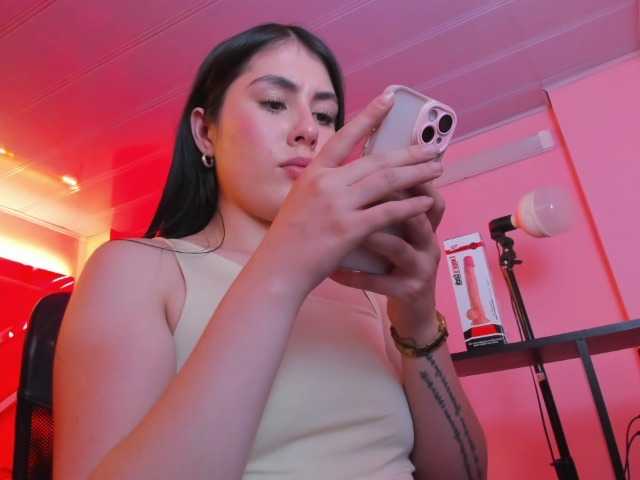 VictoriaStorm live cam on BongaCams