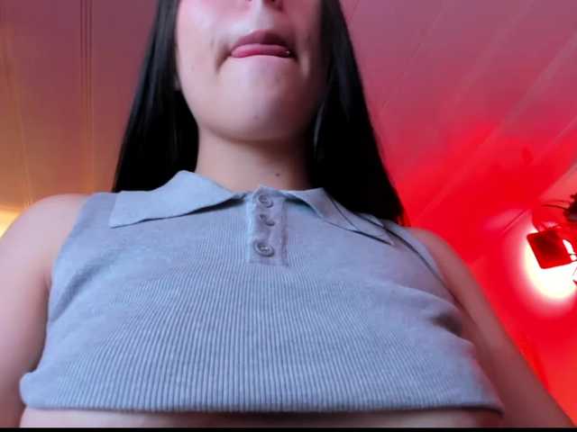 VictoriaStorm live cam on BongaCams