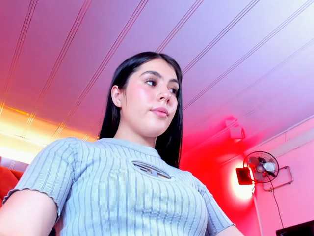 VictoriaStorm live cam on BongaCams