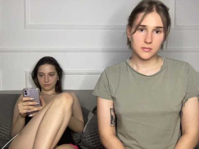 yoursweettreats live cam on BongaCams