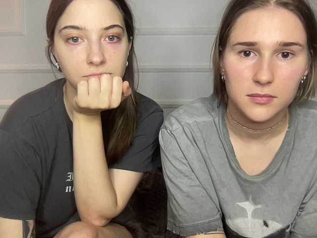 yoursweettreats live cam on BongaCams