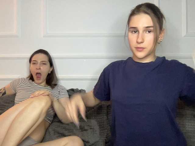 yoursweettreats live cam on BongaCams