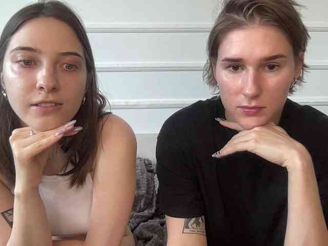 yoursweettreats Live Webcam on BongaCams