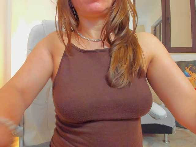 KayaKiss live cam on BongaCams