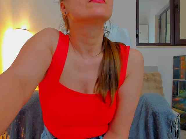 KayaKiss Live Webcam on BongaCams