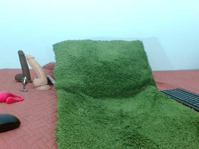 marilyn-beautifullyhairy live cam on BongaCams