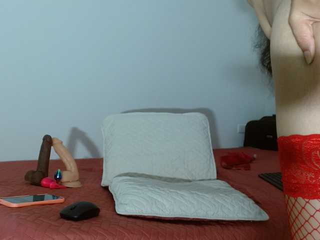 marilyn-beautifullyhairy live cam on BongaCams