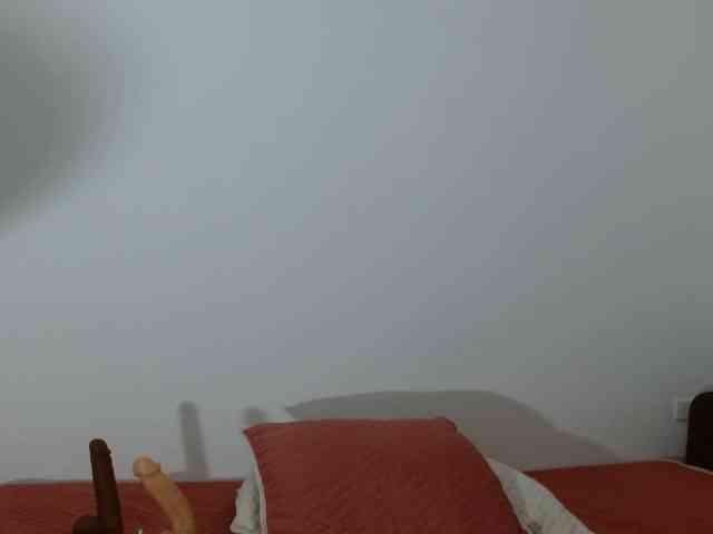 marilyn-beautifullyhairy webcam