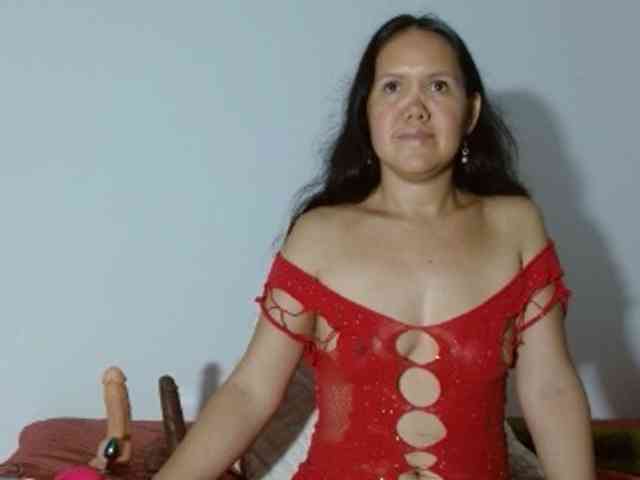marilyn-beautifullyhairy webcam