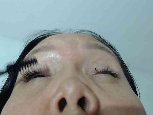 marilyn-beautifullyhairy webcam