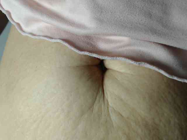 marilyn-beautifullyhairy webcam