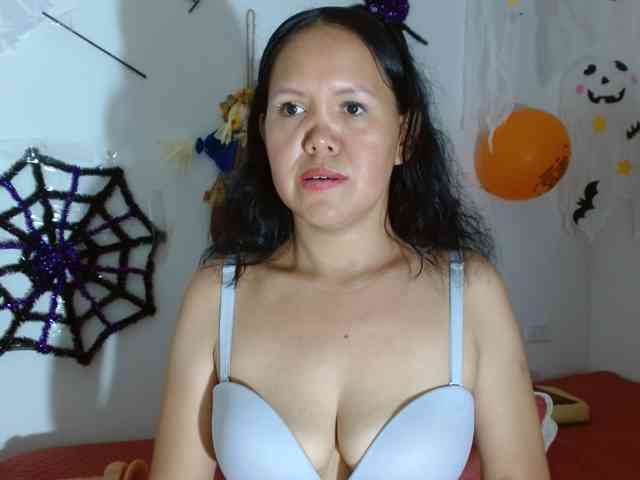 marilyn-beautifullyhairy marilyn-beautifullyhairy