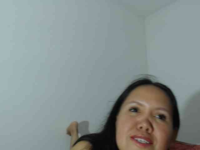 marilyn-beautifullyhairy webcam