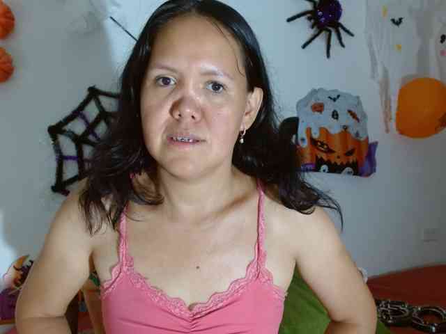 marilyn-beautifullyhairy marilyn-beautifullyhairy