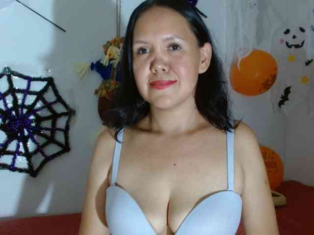marilyn-beautifullyhairy marilyn-beautifullyhairy