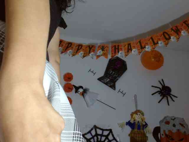 marilyn-beautifullyhairy webcam