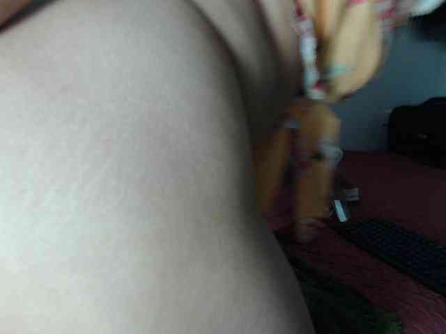 marilyn-beautifullyhairy webcam