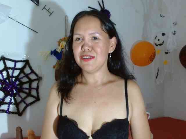 marilyn-beautifullyhairy marilyn-beautifullyhairy