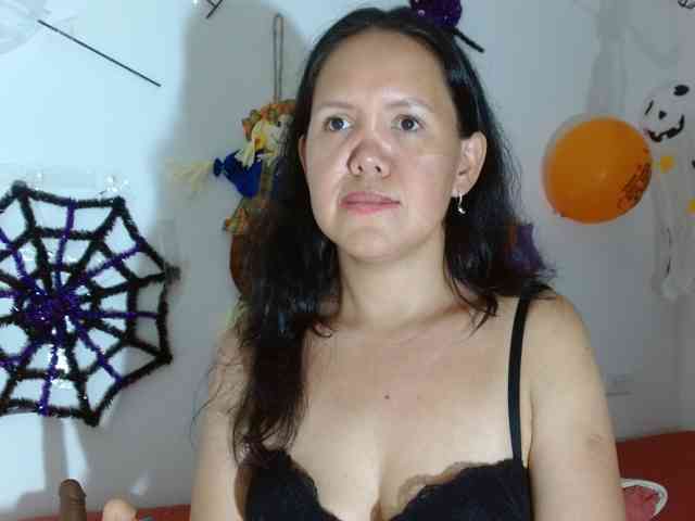 marilyn-beautifullyhairy marilyn-beautifullyhairy