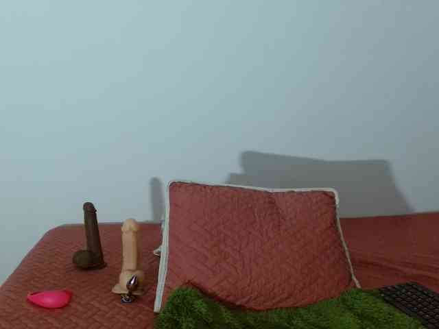 marilyn-beautifullyhairy webcam