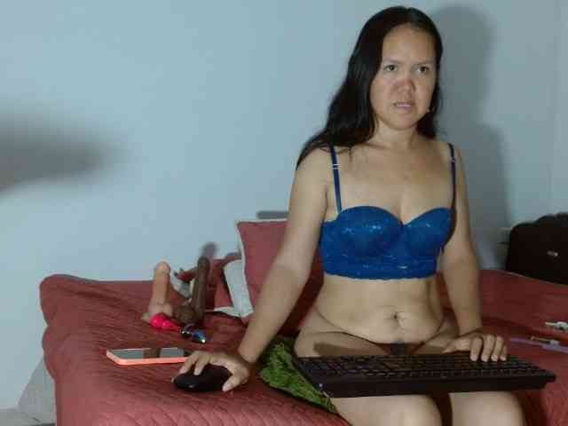 marilyn-beautifullyhairy marilyn-beautifullyhairy